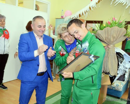 Сандански посрещна шампиона Сашко