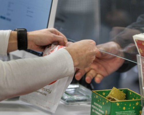 Добра новина! Няма да спират безплатните лекарства, остават в действие старите правила