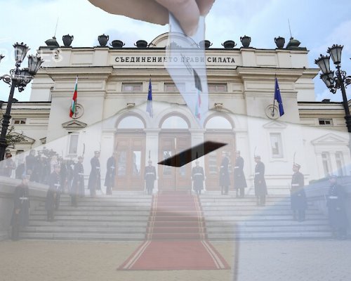 Изборният ден в страната започна, на места с фалстарт