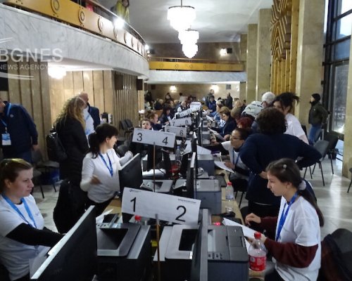 ГЕРБ-СДС първи в Благоевградско при 45 обработени протоколи