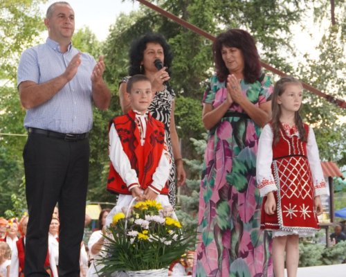 Кулинарен базар в Долно Драглище