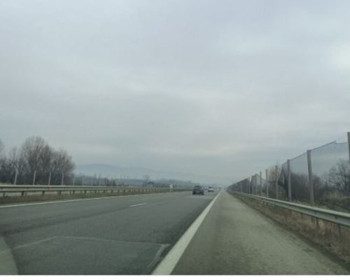 Катастрофа затруднява движението на АМ  Струма  в посока ГКПП  Кулата