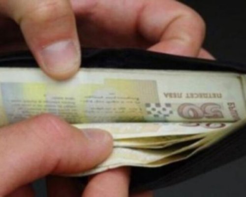 Джебчия задигна пари от чантата на жена