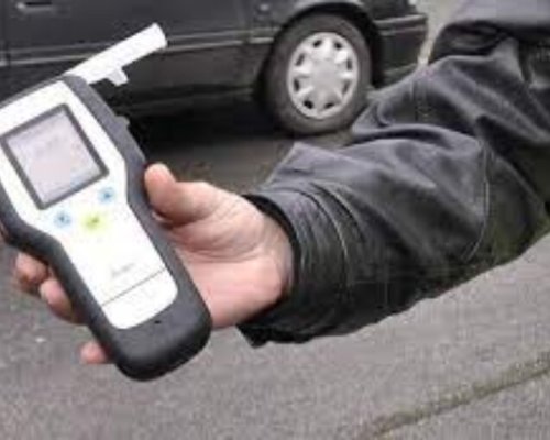 Спипаха 42-г. водач на  Мерцедес  да шофира пил в Благоевград