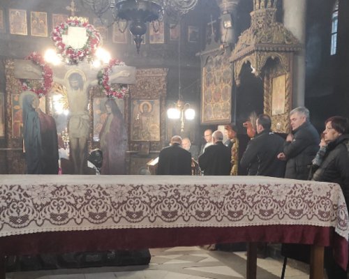 Опело Христово и литийно шествие на Разпети петък в Благоевград