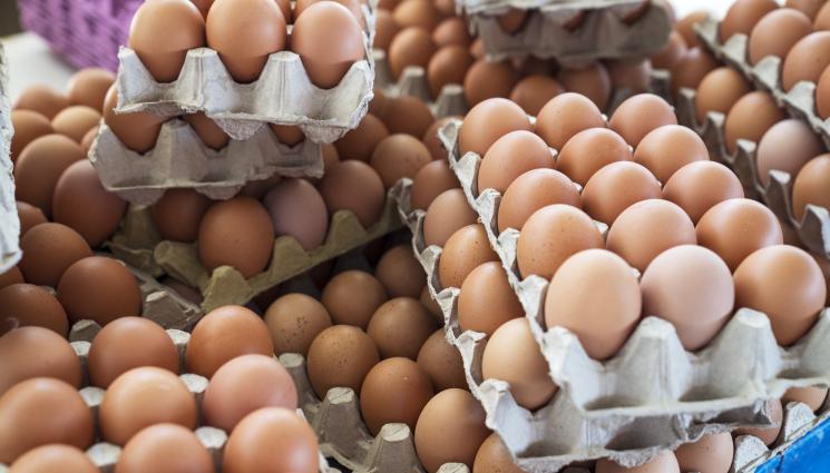 СЛЕД ВЕЛИКДЕН: Евтини яйца заляха нета