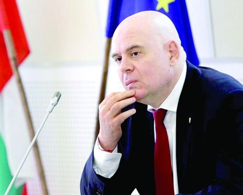 Иван Гешев: Добре съм, за децата ме е страх