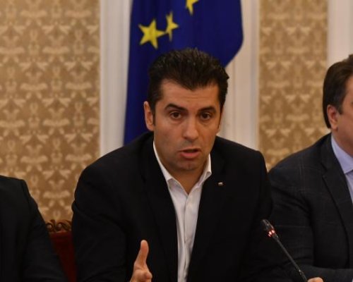 ОФИЦИАЛНО: ПП-ДБ издигат Николай Денков за министър-председател на България