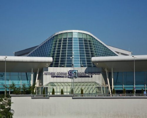 Пиян пътник подлуди летище София