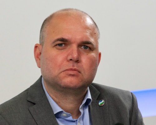 Владислав Панев: Няма как да делим властта с ГЕРБ, но ще искаме подкрепа от Борисов за втория мандат