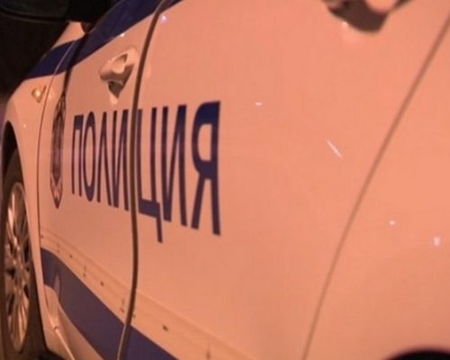 Жена-шофьор блъсна 6-годишно момченце на изхода на паркинг