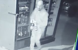 Мъж разряза с трион верига в Благоевград, открадна два галона бира