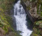 Ентусиасти от Добринище почистиха водопад в Пирин, правят зона за отдих