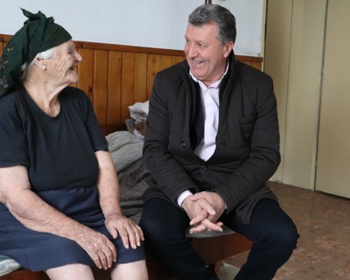 Столетница написа стихотворение за Добринище