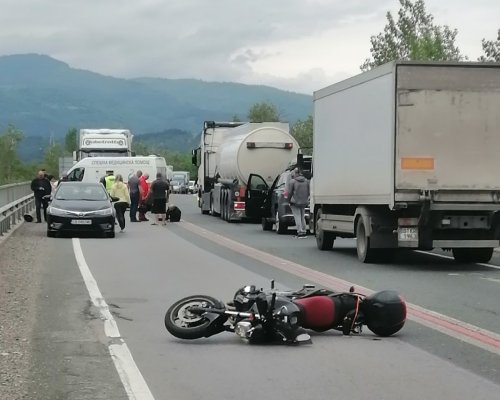 ПТП затвори за движение Кресненското дефиле! Моторист самокатастрофира заради неравности на пътя
