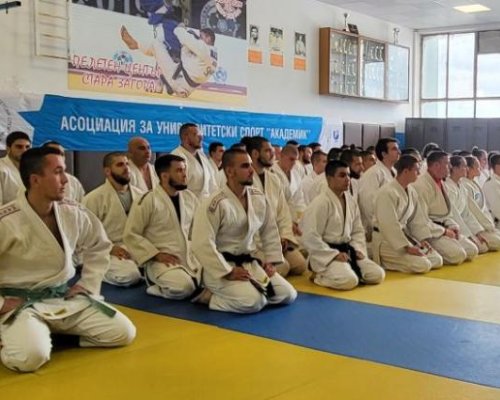 Благоевградски студенти спечелиха 12 медала