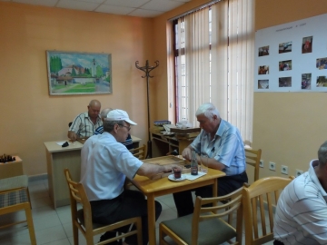 Турнир по шах и табла се проведе в Банско