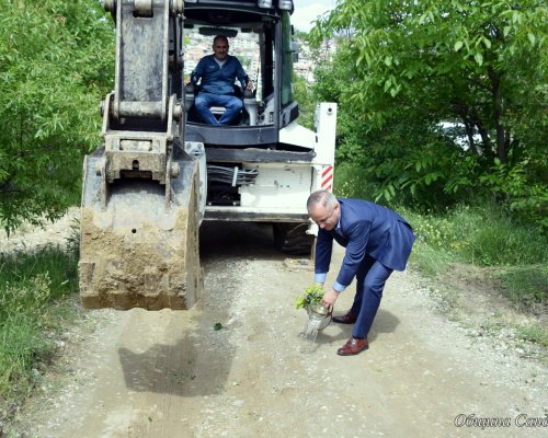 Започна изграждането на нова пешеходна улица в м. Нишан Таши в Сандански