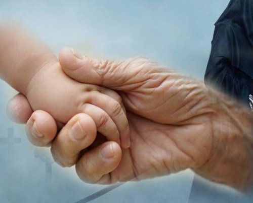 ТРЕВОЖНО: Българите умират все по-рано, по селата ритват камбаната по-млади