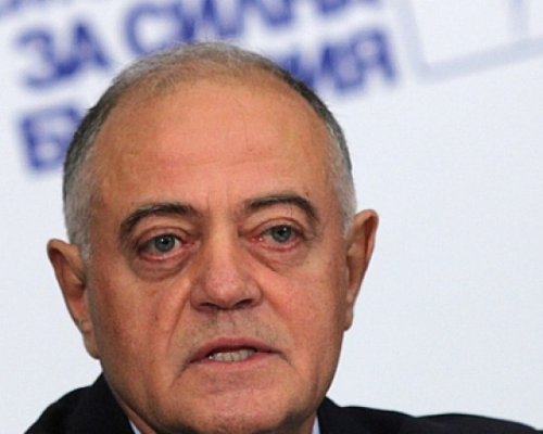 Атанас Атанасов катастрофира