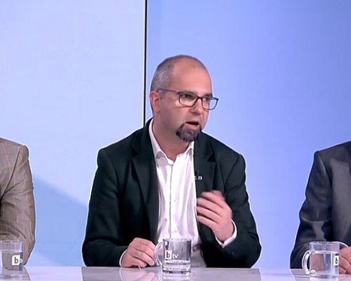 Политолози: Кой ще плати най-високата цена от конструкцията ГЕРБ-ПП-ДБ?