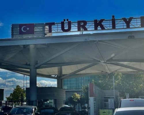 Мигранти опитаха да нахлуят в България, щурмуваха турския ГКПП  Капъкуле