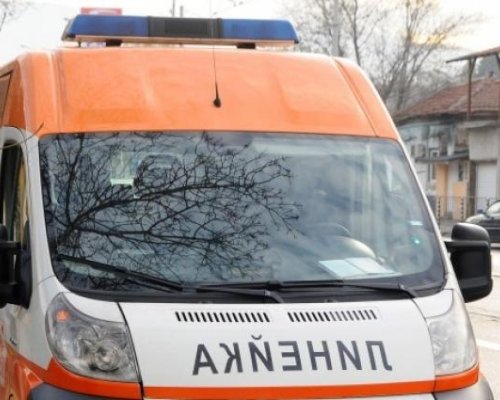 Каскада! Моторист пострада на улица в Разлог