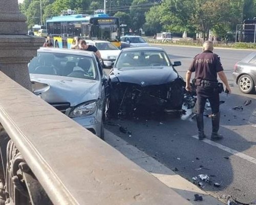 30 души са ранени за 24 часа в катастрофи