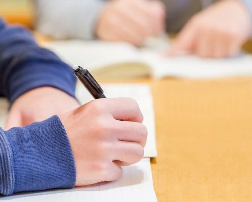 Втори ден от матурите за четвърти клас: Учениците се явяват на изпит по математика