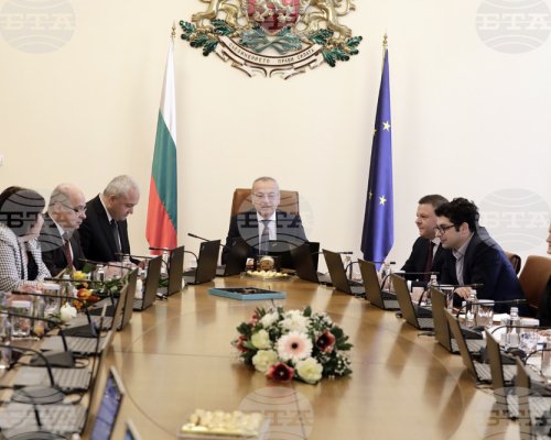 Отчет за работата на служебния кабинет ще представи премиерът Гълъб Донев