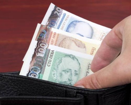 РЕШЕНО: Минималната заплата остава 780 лв.