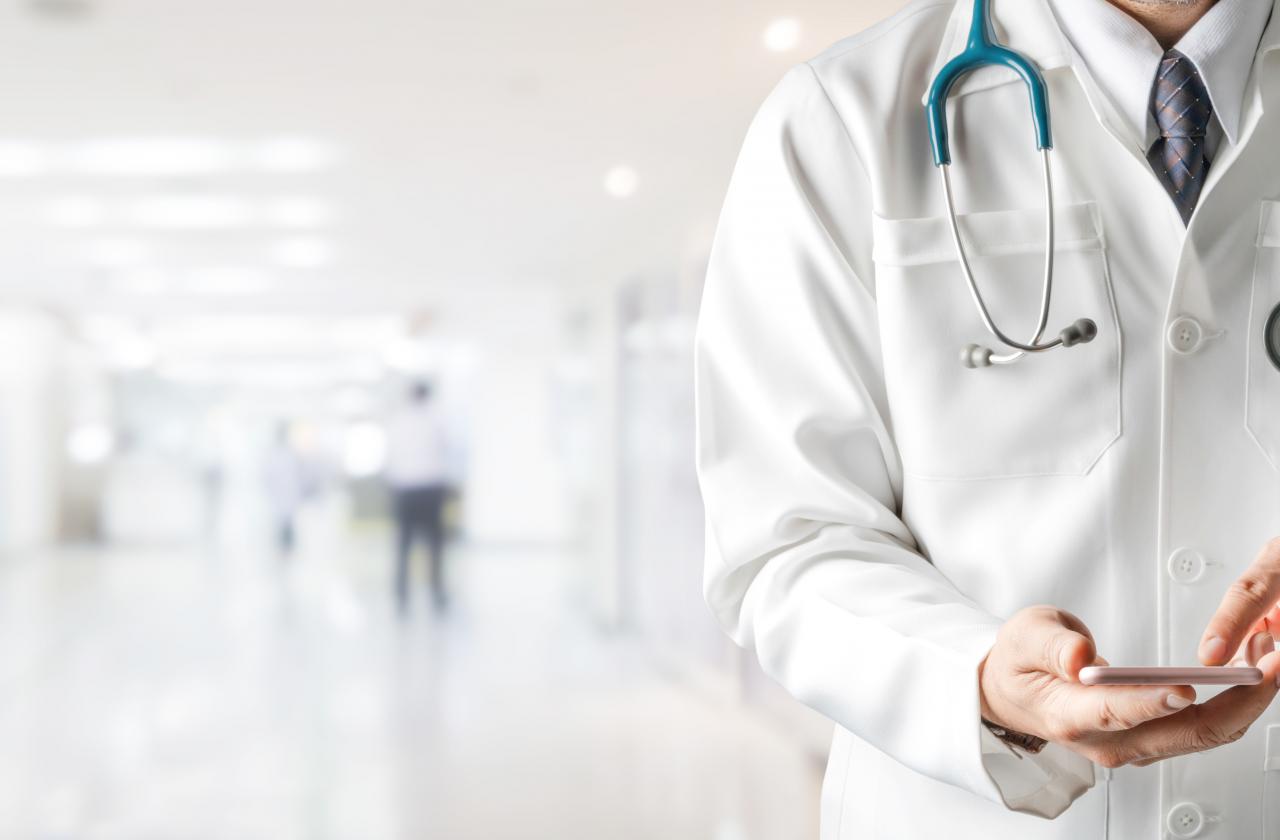 Нови правила: Личните лекари ще консултират пациентите си само в работно време