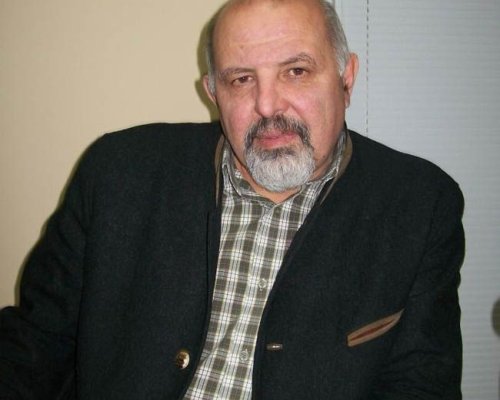 Г-да управляващи, използвайте предварителната проверка за сътрудници на ДС във властта, за да няма гафове