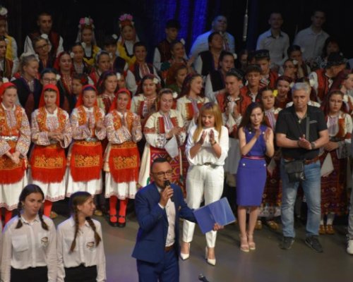Деца на Благоевград с богата палитра от изяви за годишния концерт-спектакъл в зала П. Яворов