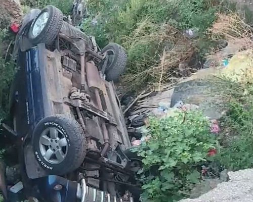 Кола с румънци се обърна в пропаст на АМ  Струма