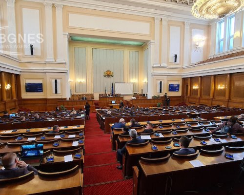 15 министри минават на петъчен парламентарен контрол