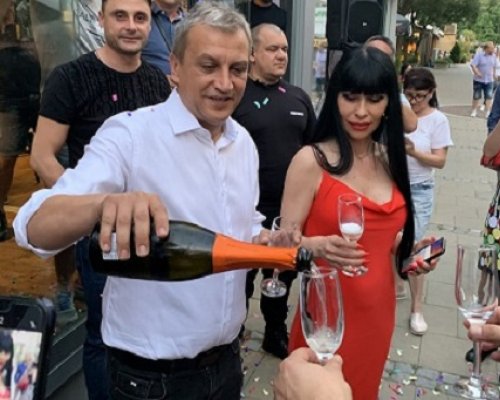 Само в Narod.bg: Кметът Илко Стоянов фалира Благоевград