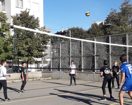 Безплатни спортни занимания за ученици през лятото в Благоевград