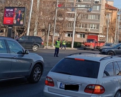 Който има неплатени глоби към КАТ, повече няма да може да кара колата си