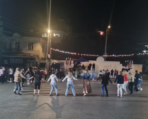 С дълги хора и празнична заря село Брежани отпразнува своя празник