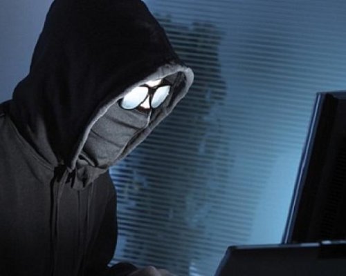 НОВА ИЗМАМА В МРЕЖАТА: Точат ни данните с фейк имейли от Интерпол