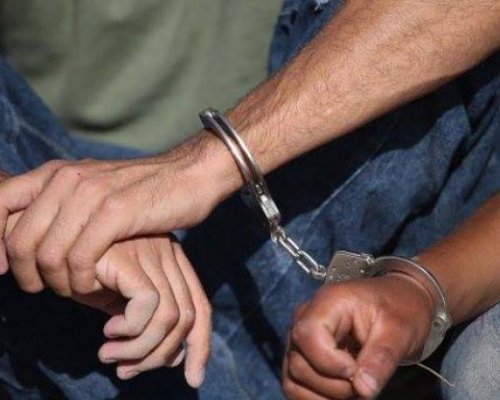 Белезници за дилъри на дрога в Пиринско