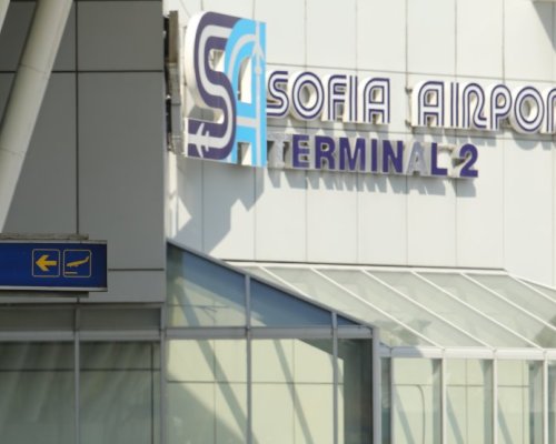 Сигнал за бомба на летище София