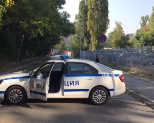 Разкриха машини за нелегална цигарена фабрика в с. Михнево