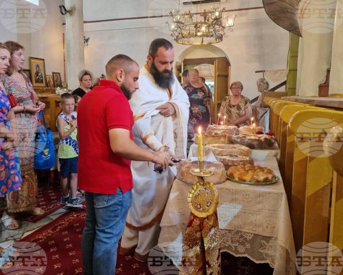 Църквата Св. Пророк Илия в Петричкото село Беласица отбеляза своя храмов празник