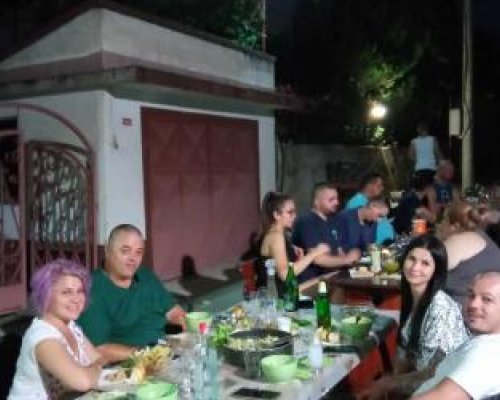 По повод Илинден, задружни съседи в Симитли отбелязали в аванс днешния празника
