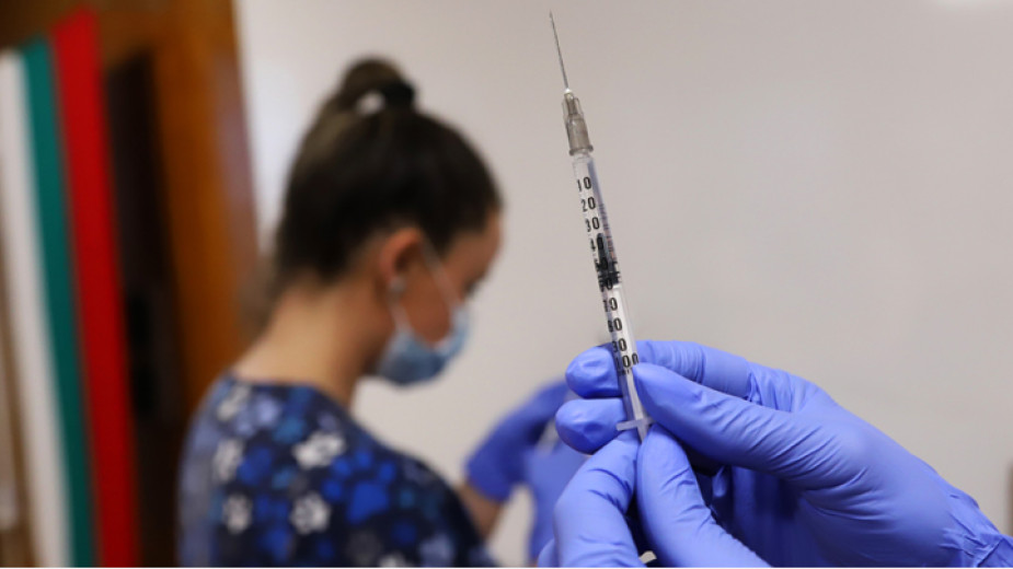 Безплатна ваксина срещу папилома вирус за момчетата на възраст от 10 до 12 години