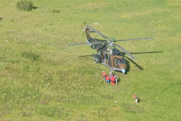 Планински спасители помогнаха на бременна туристка в района на връх Вихрен