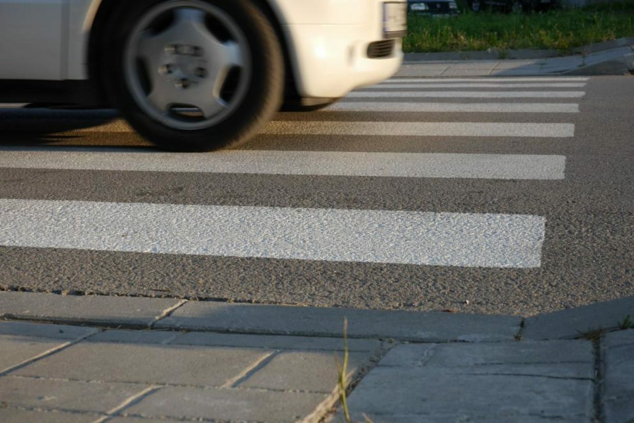 Жена пострада докато пресича на кръстовище в Петрич