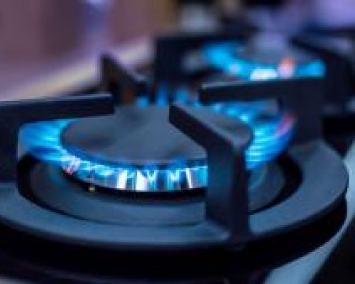 КЕВР решава за цената на природния газ за август